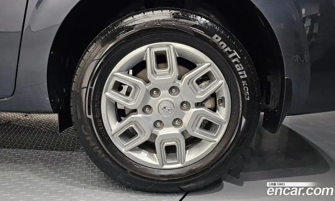 Hyundai Staria 2023 2.2 Автомат в Москве № 518636, фото 5