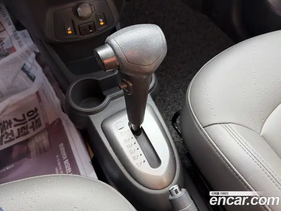 Chevrolet Spark 2014 1.0 Автомат в Москве № 519660, фото 11