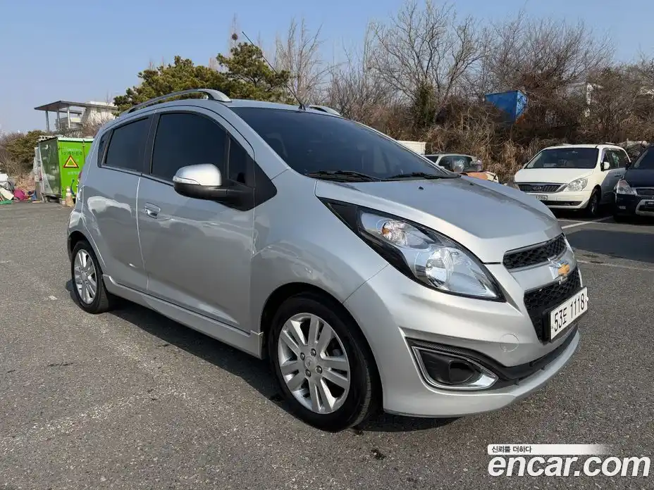 Chevrolet Spark 2014 1.0 Автомат в Москве № 519660, фото 3