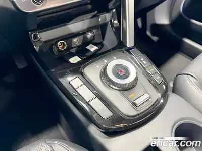 Kia Seltos 2024 1.6 Автомат в Москве № 519707, миниатюра 11