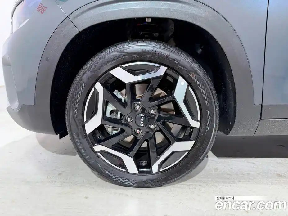 Kia Seltos 2024 1.6 Автомат в Москве № 519707, фото 17