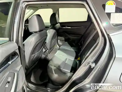 Kia Seltos 2024 1.6 Автомат в Москве № 519707, миниатюра 6