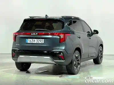 Kia Seltos 2024 1.6 Автомат в Москве № 519707, миниатюра 8