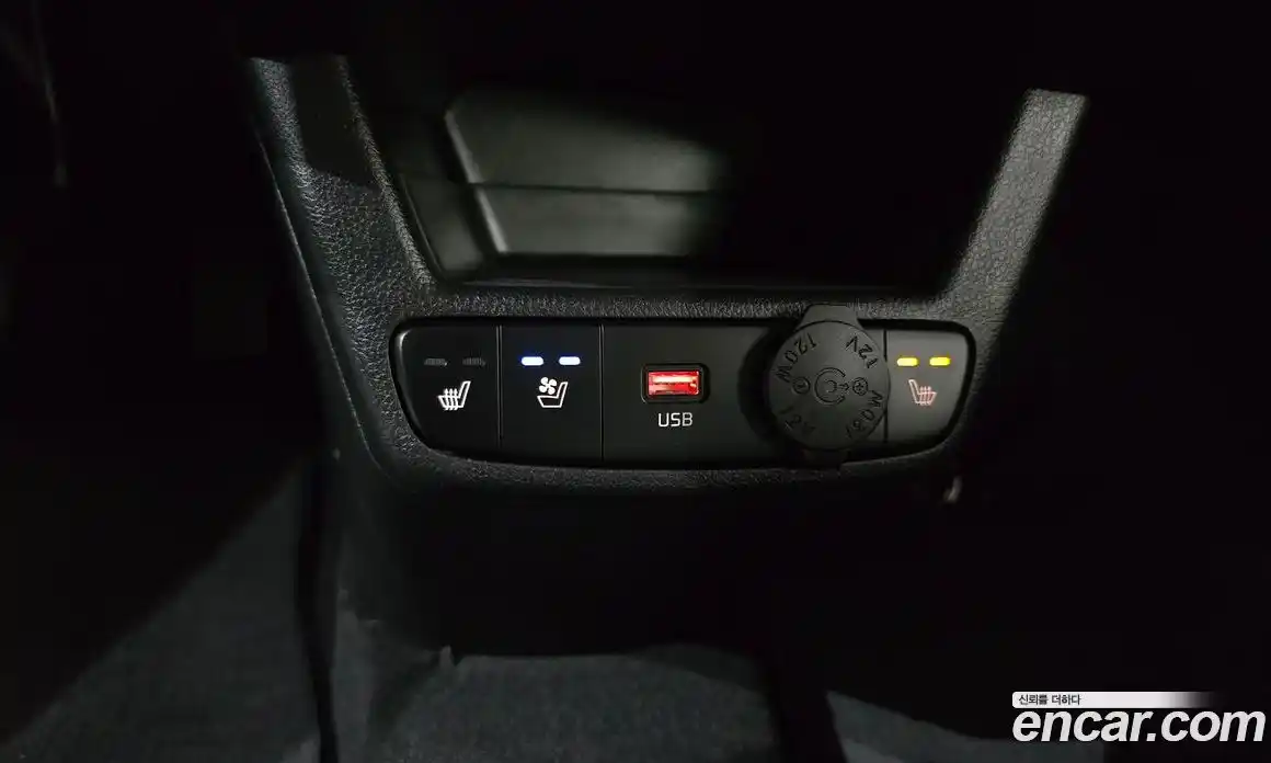 Kia Ray 2023 1.0 Автомат в Москве № 519920, фото 17