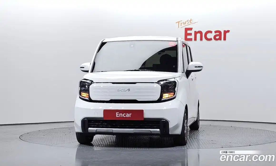 Kia Ray 2023 1.0 Автомат в Москве № 519920, фото 3