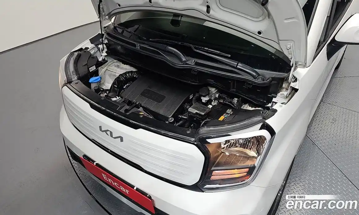 Kia Ray 2023 1.0 Автомат в Москве № 519920, фото 6