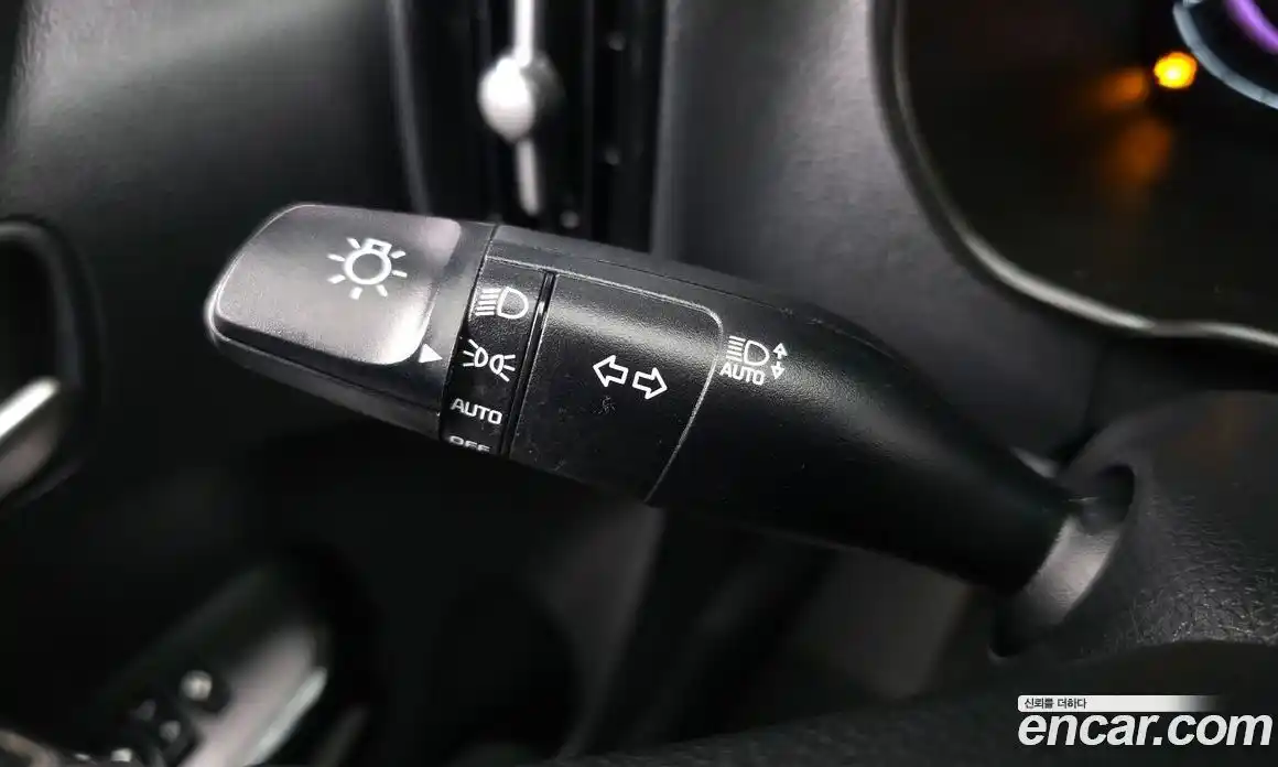 Kia Morning 2024 1.0 Автомат в Москве № 520007, фото 17