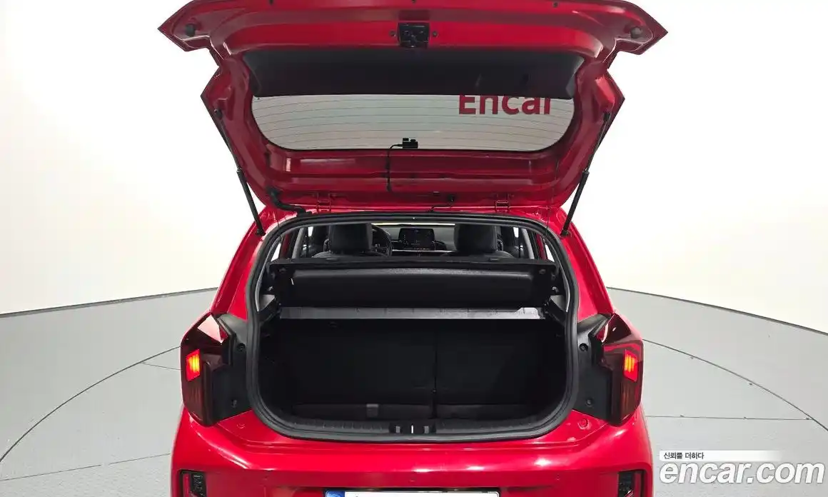 Kia Morning 2024 1.0 Автомат в Москве № 520007, фото 20