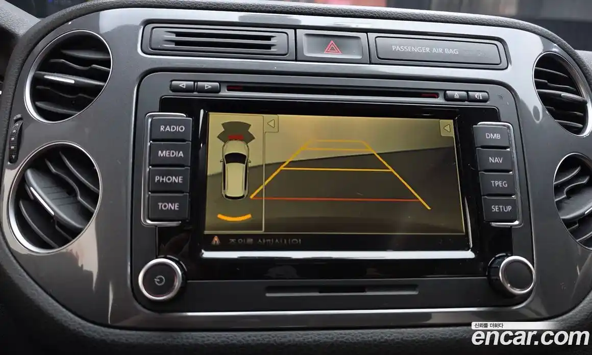 Volkswagen Tiguan 2016 2.0 Автомат в Москве № 520793, фото 14