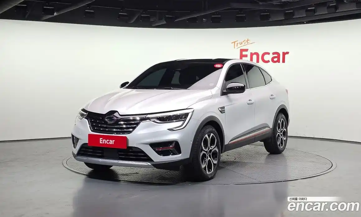 Renault XM3 2023 1.3 Автомат в Москве № 520954, фото 1