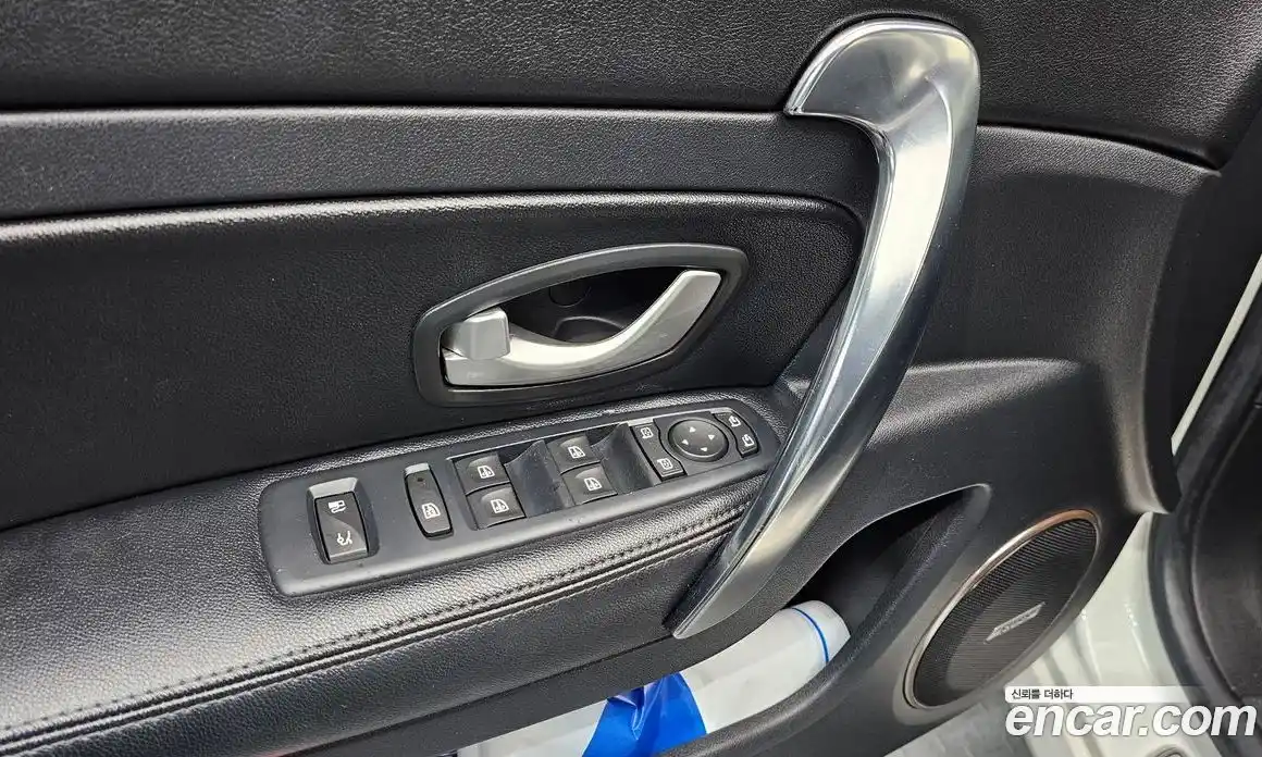 Renault SM5 2012 2.0 Автомат в Москве № 521601, фото 17