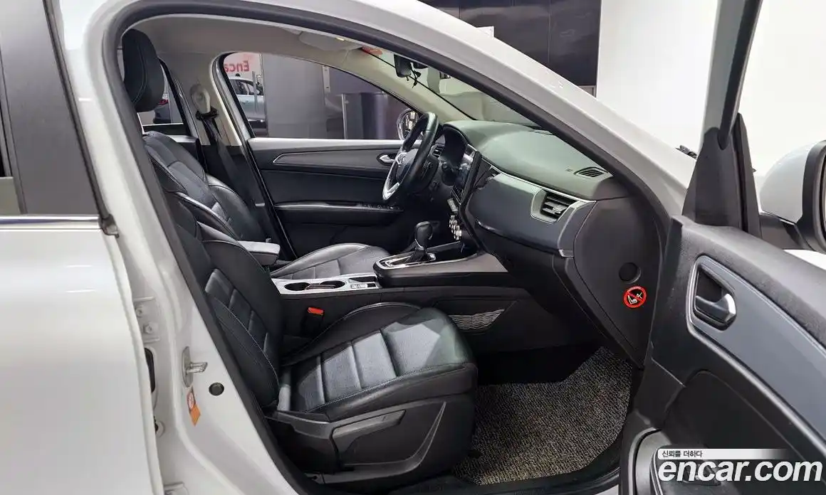 Renault XM3 2020 1.3 Автомат в Москве № 521660, фото 10