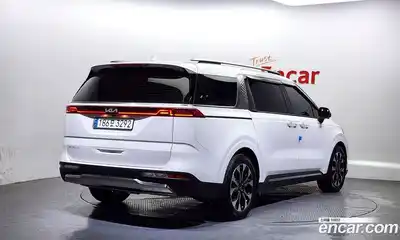 Kia Canival 2023 2.2 Автомат в Москве № 522023, миниатюра 2