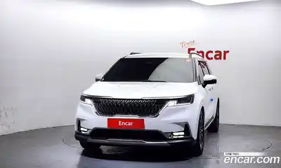 Kia Canival 2023 2.2 Автомат в Москве № 522023, миниатюра 3