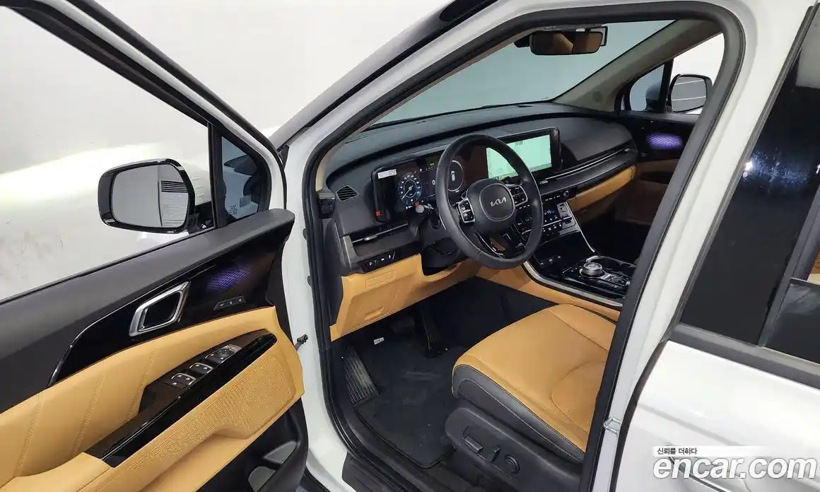 Kia Canival 2023 2.2 Автомат в Москве № 522023, фото 10