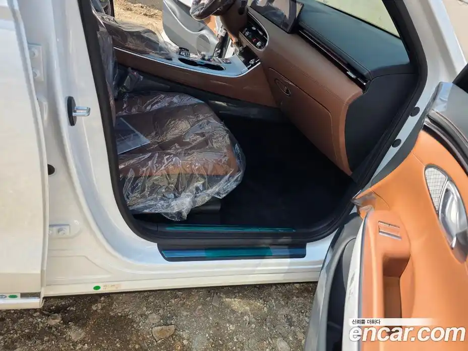 Genesis GV70 2025 2.5 Автомат в Москве № 523124, фото 15