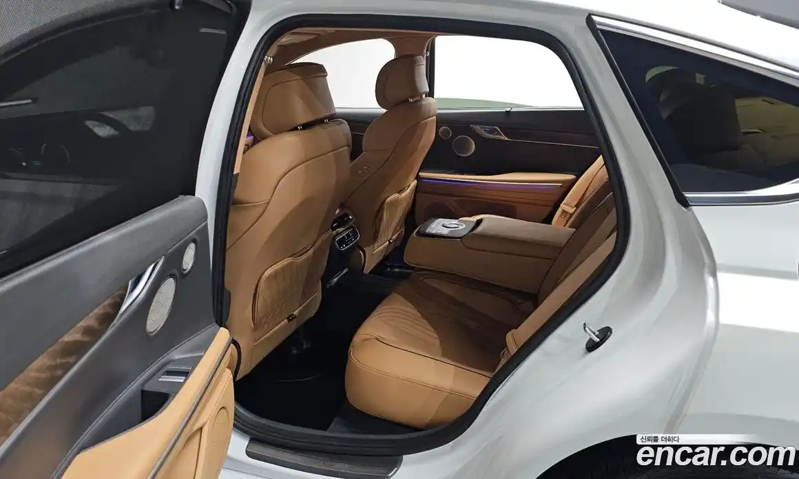 Genesis G80 2022 2.5 Автомат в Москве № 523663, фото 11