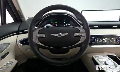 Genesis GV70 2023 2.5 Автомат в Москве № 523705, миниатюра 12