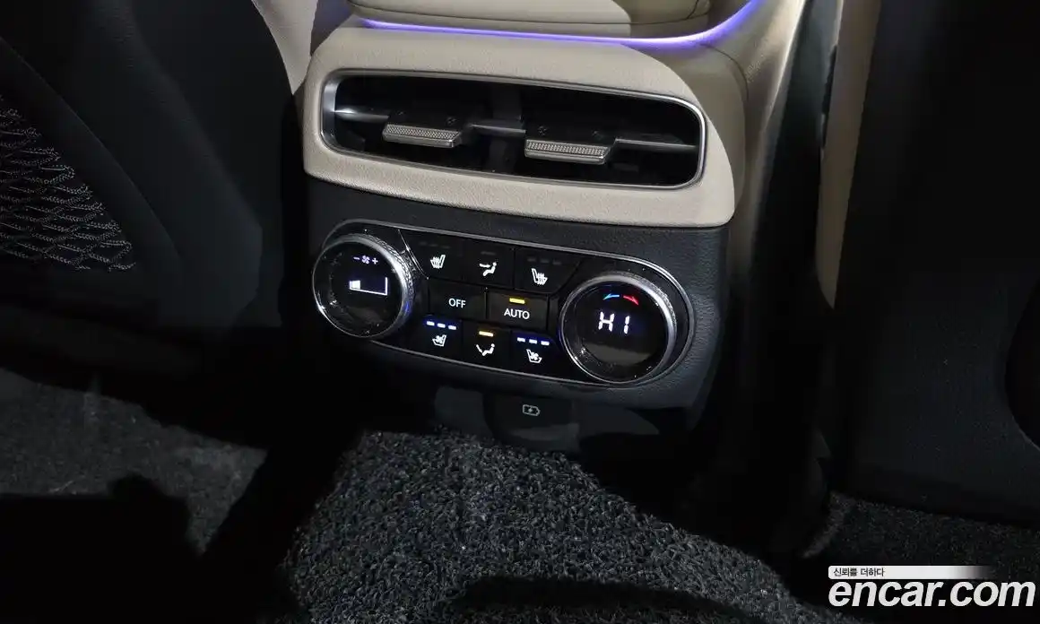 Genesis GV70 2023 2.5 Автомат в Москве № 523705, фото 18