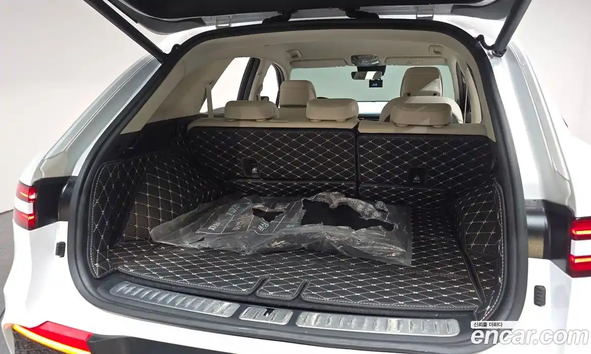 Genesis GV70 2023 2.5 Автомат в Москве № 523705, фото 19