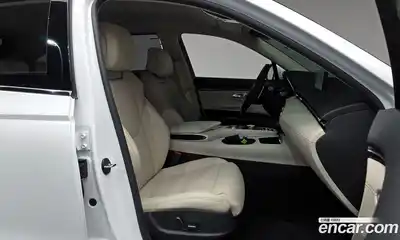 Genesis GV70 2023 2.5 Автомат в Москве № 523705, миниатюра 9