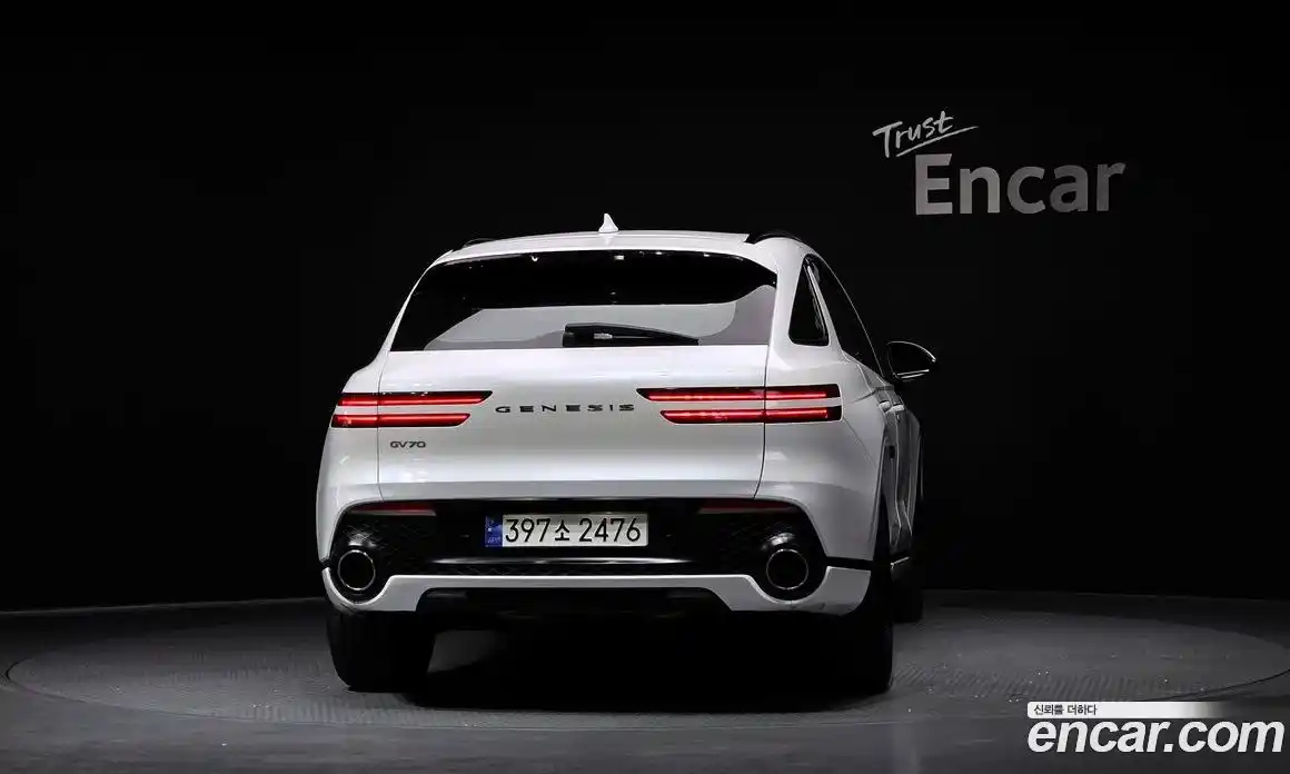 Genesis GV70 2024 2.5 Автомат в Москве № 524499, фото 4