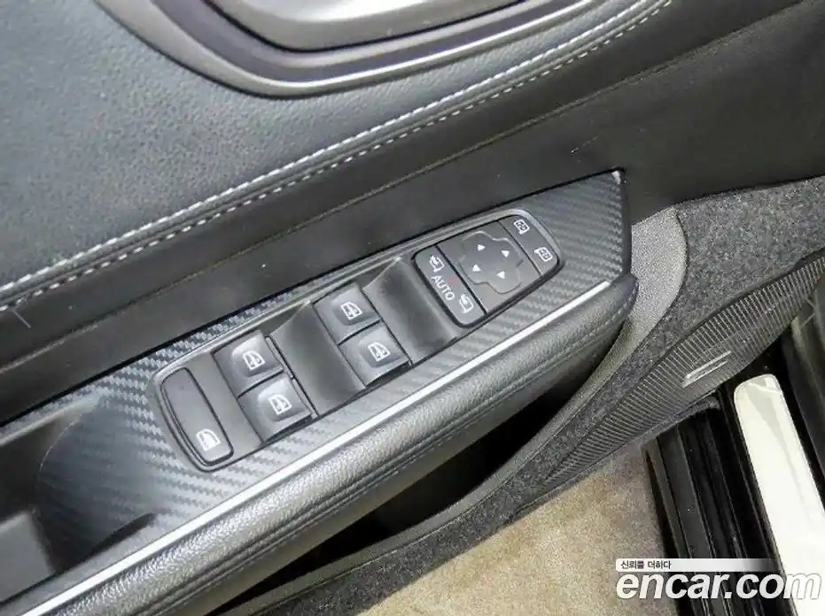 Renault SM6 2017 2.0 Автомат в Москве № 524615, фото 13