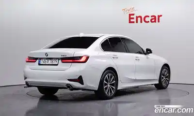 BMW 3-Series 2022 2.0 Автомат в Москве № 525898, миниатюра 2