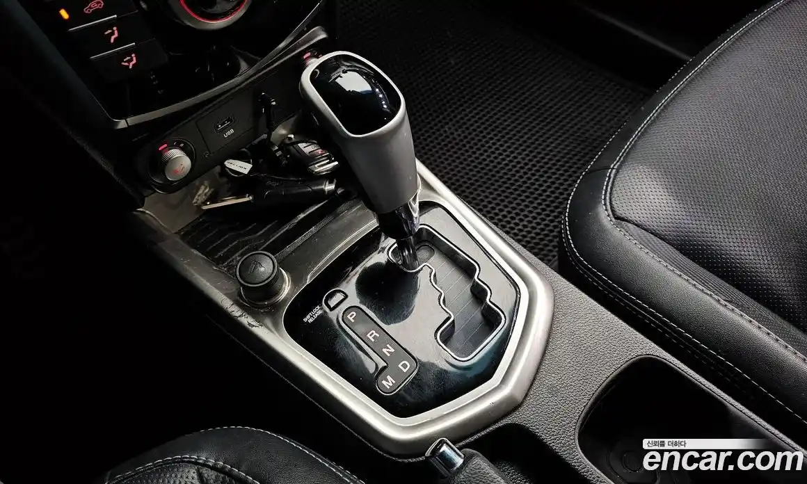 SsangYong TIBOLI 2016 1.6 Автомат в Москве № 526327, фото 9