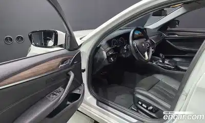 BMW 5-Series 2019 2.0 Автомат в Москве № 526610, миниатюра 11