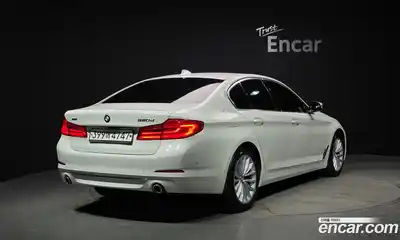 BMW 5-Series 2019 2.0 Автомат в Москве № 526610, миниатюра 2