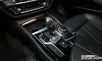BMW 5-Series 2019 2.0 Автомат в Москве № 526610, миниатюра 9