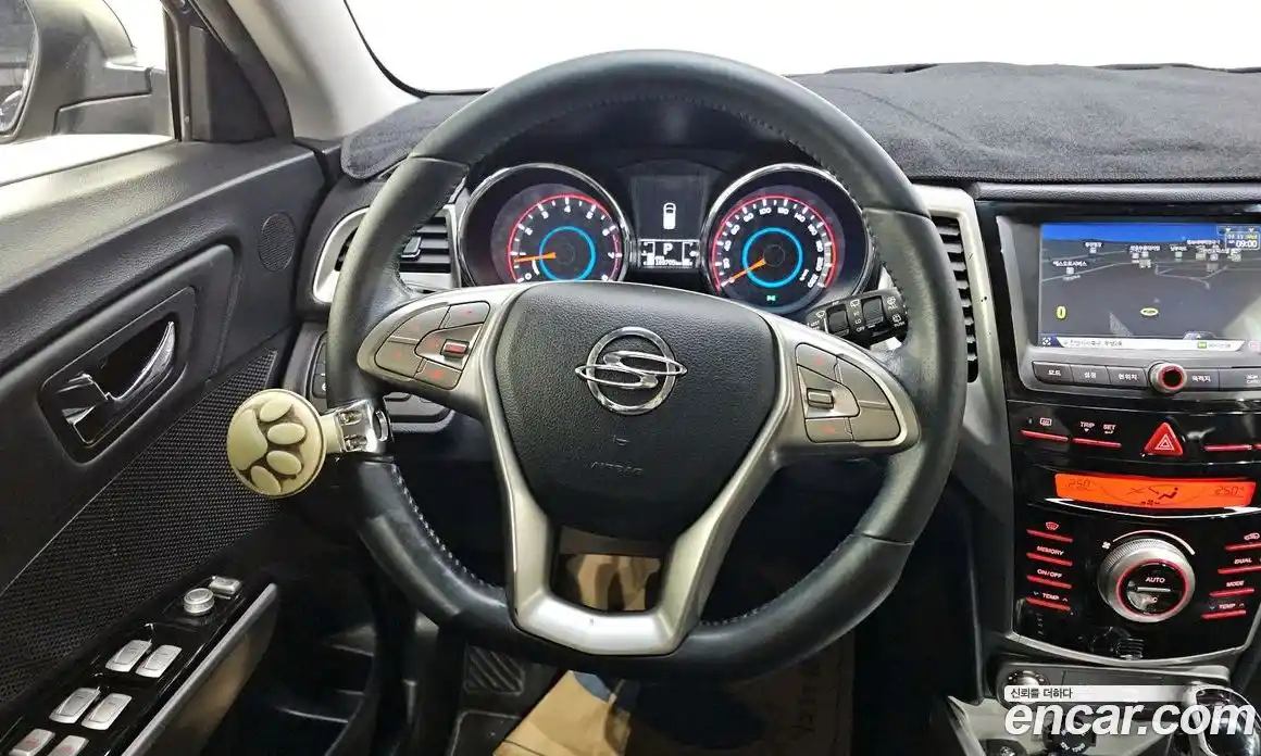 SsangYong TIBOLI 2016 1.6 Автомат в Москве № 526854, фото 14