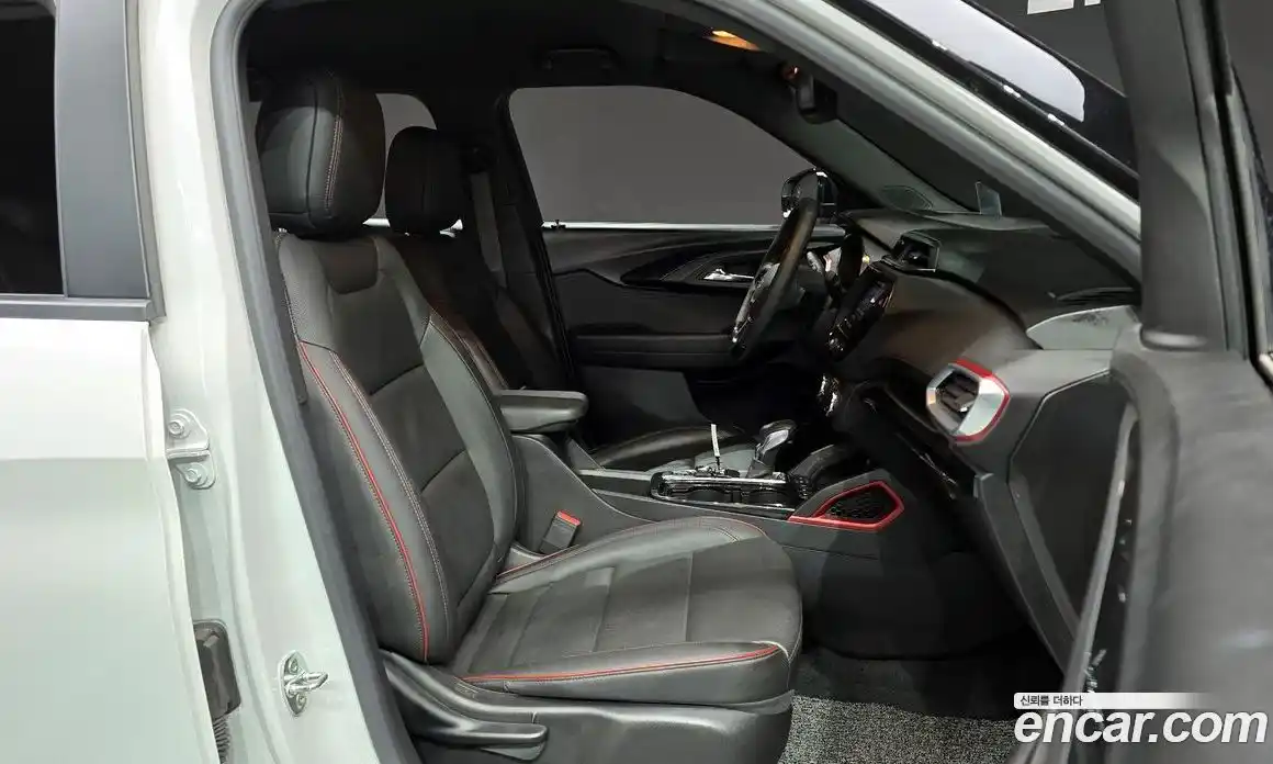 Chevrolet TrailBlazer 2023 1.3 Автомат в Москве № 527882, фото 10