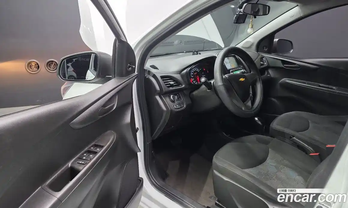 Chevrolet Spark 2017 1.0 Автомат в Москве № 527928, фото 11