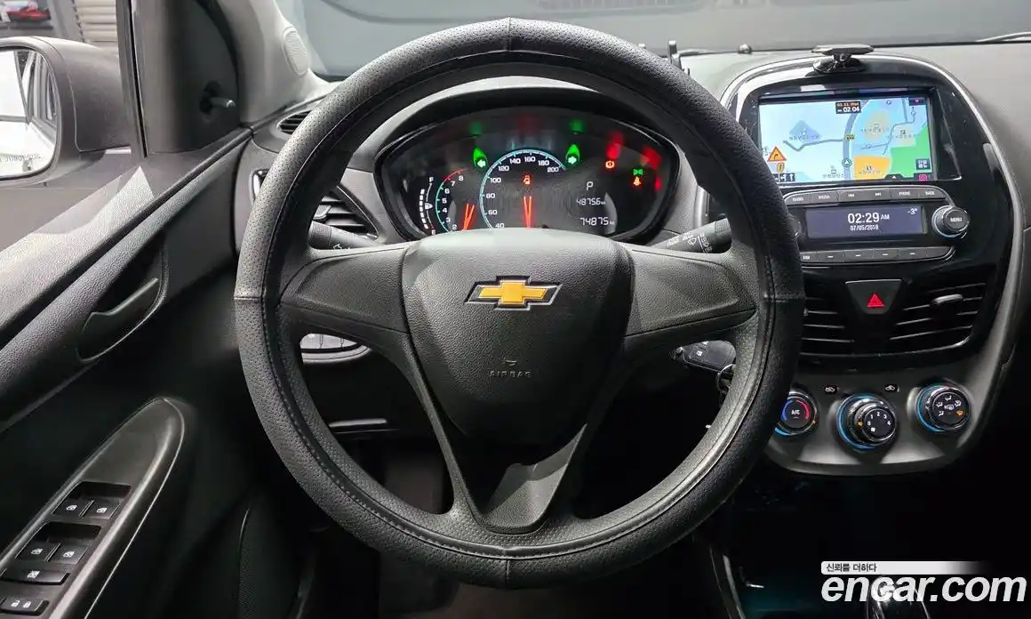 Chevrolet Spark 2017 1.0 Автомат в Москве № 527928, фото 13