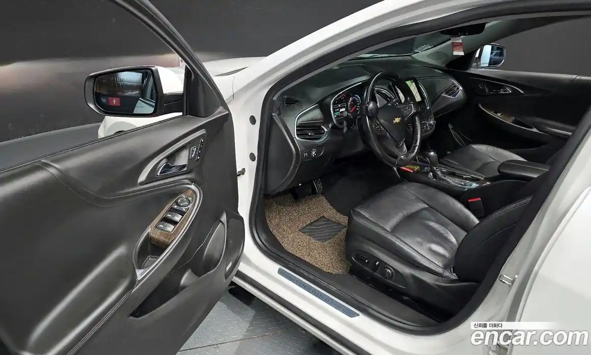 Chevrolet Malibu 2017 1.5 Автомат в Москве № 528150, фото 10