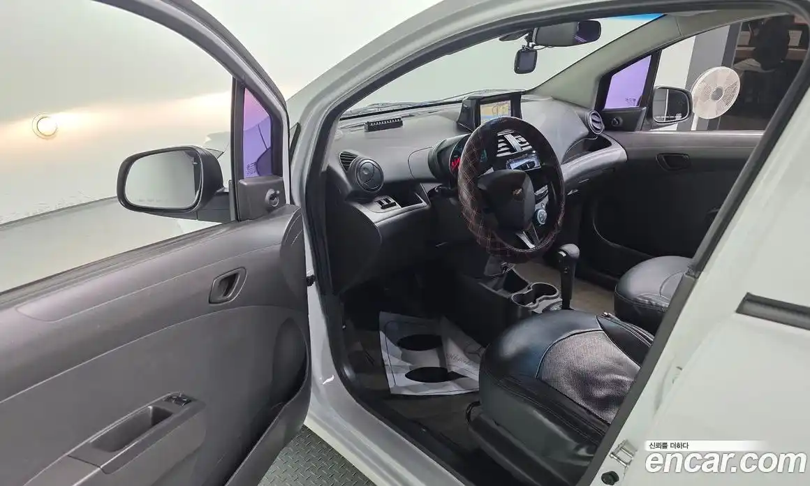 Chevrolet Spark 2014 1.0 Автомат в Москве № 528601, фото 11