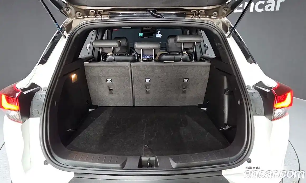 Chevrolet TrailBlazer 2021 1.3 Автомат в Москве № 528656, фото 20