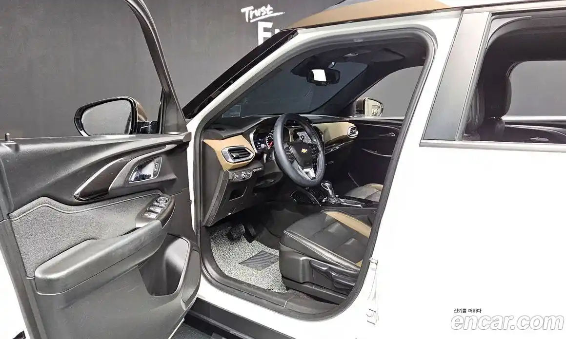 Chevrolet TrailBlazer 2021 1.3 Автомат в Москве № 528656, фото 10