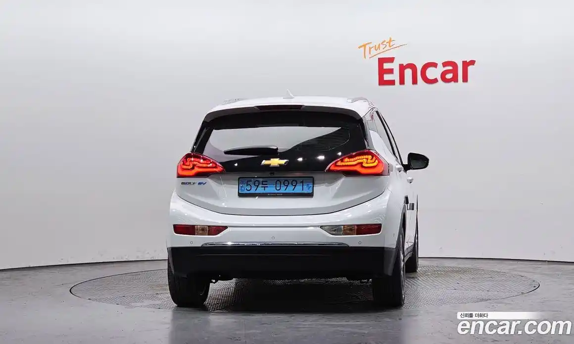 Chevrolet Bolt EV 2019 0.2 Автомат в Москве № 528671, фото 4