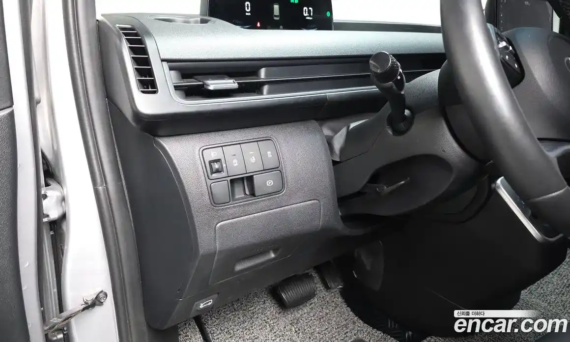 Hyundai Staria 2025 2.2 Автомат в Москве № 529656, фото 12