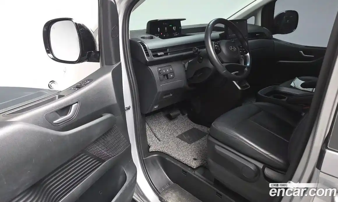 Hyundai Staria 2025 2.2 Автомат в Москве № 529656, фото 9