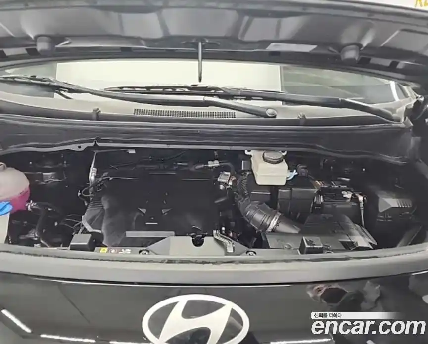 Hyundai Staria 2025 3.5 Автомат в Москве № 529855, фото 5