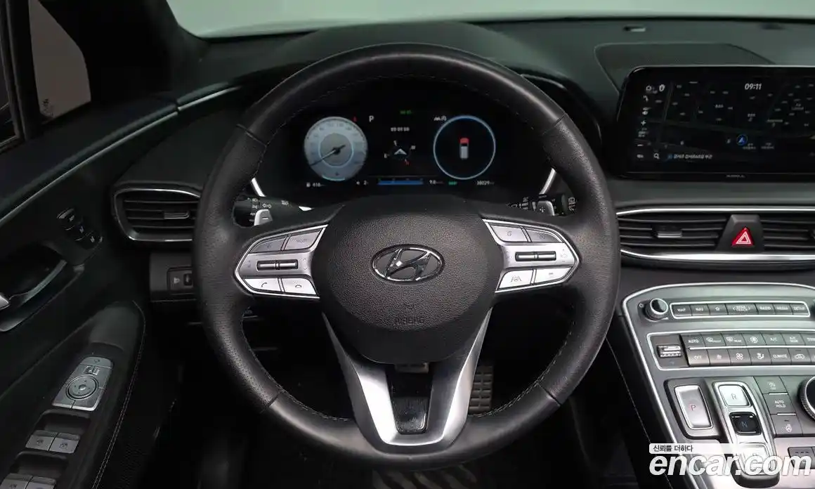 Hyundai Santa Fe 2023 2.5 Автомат в Москве № 530902, фото 13