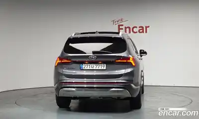 Hyundai Santa Fe 2023 2.5 Автомат в Москве № 530902, миниатюра 4