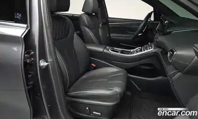 Hyundai Santa Fe 2023 2.5 Автомат в Москве № 530902, миниатюра 10