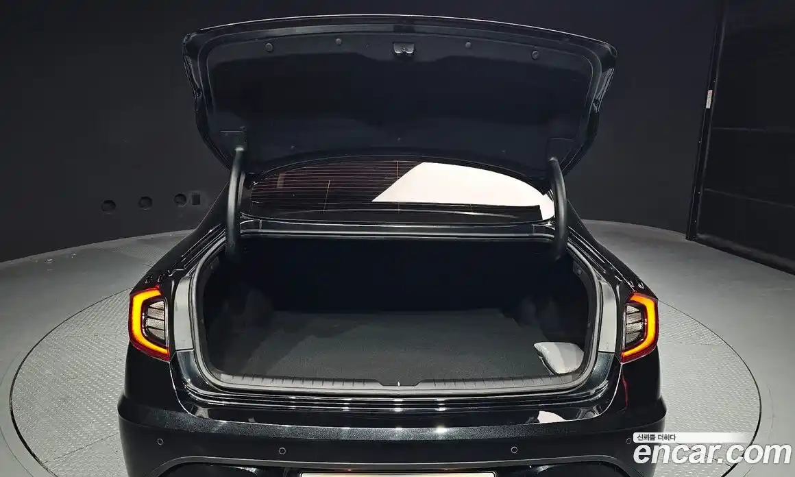 Hyundai Sonata 2022 2.0 Автомат в Москве № 531288, фото 20