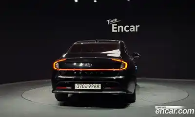 Hyundai Sonata 2022 2.0 Автомат в Москве № 531288, миниатюра 4