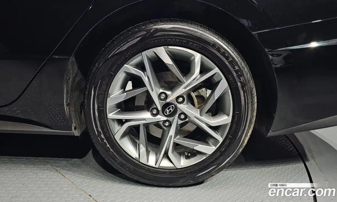 Hyundai Sonata 2022 2.0 Автомат в Москве № 531288, фото 5